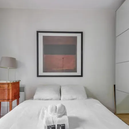 2 With Garden Appartamento Parigi